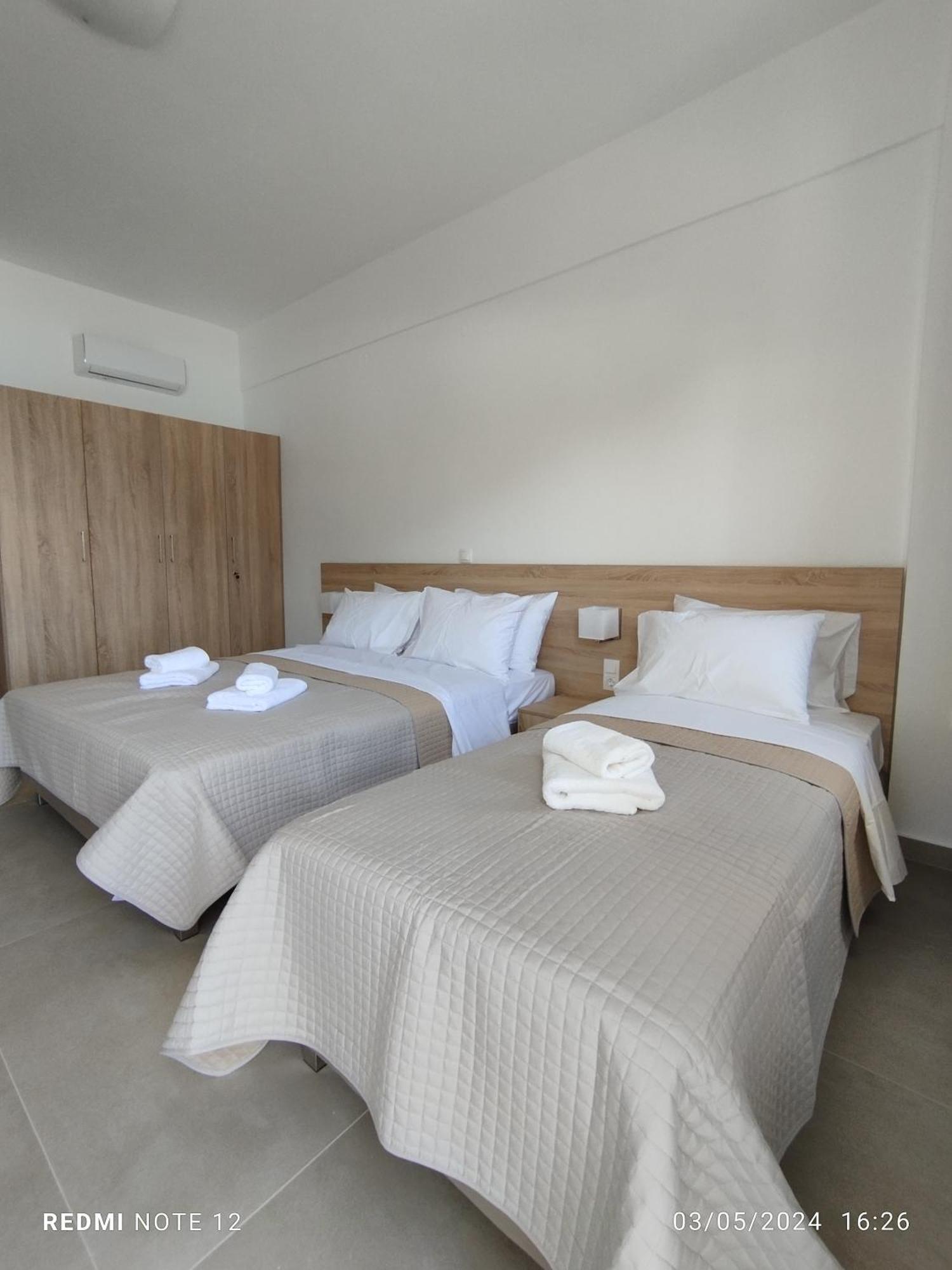 Votsalo & Appartement Frangokastello